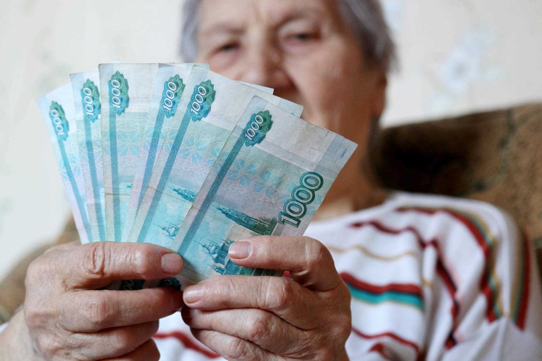Куда подавать заявление на алименты после развода?
